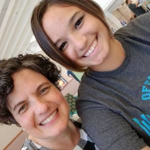 Meet your Posher, Stephanie